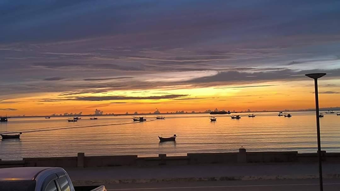 Zea Zide Hotel Prachuap Khiri Khan Buitenkant foto