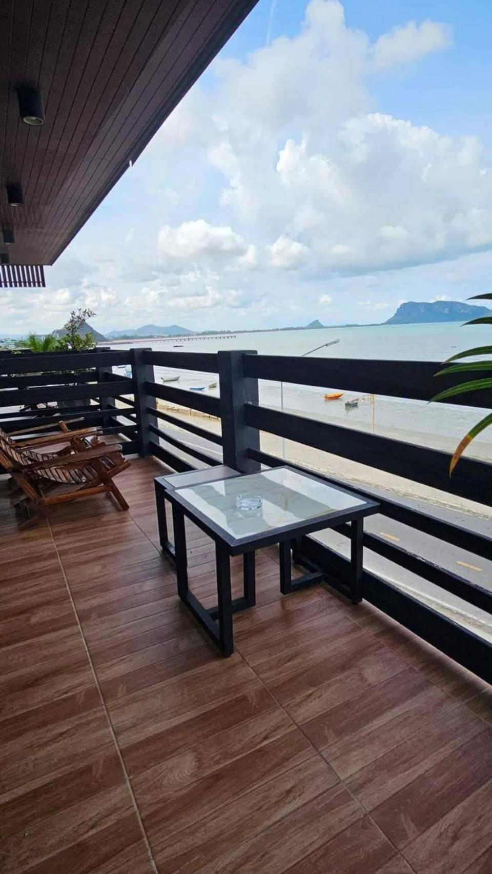 Zea Zide Hotel Prachuap Khiri Khan Buitenkant foto
