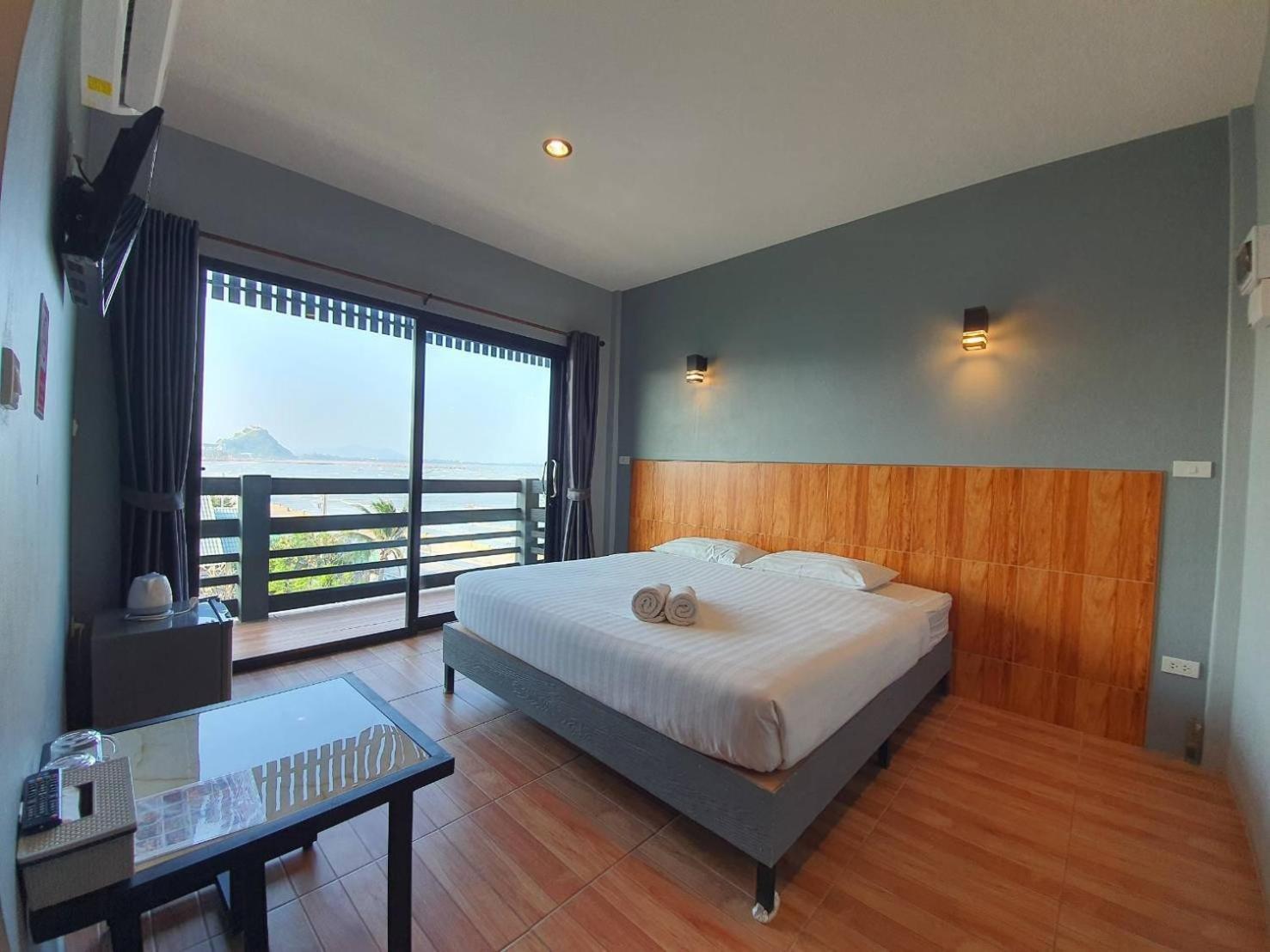 Zea Zide Hotel Prachuap Khiri Khan Buitenkant foto